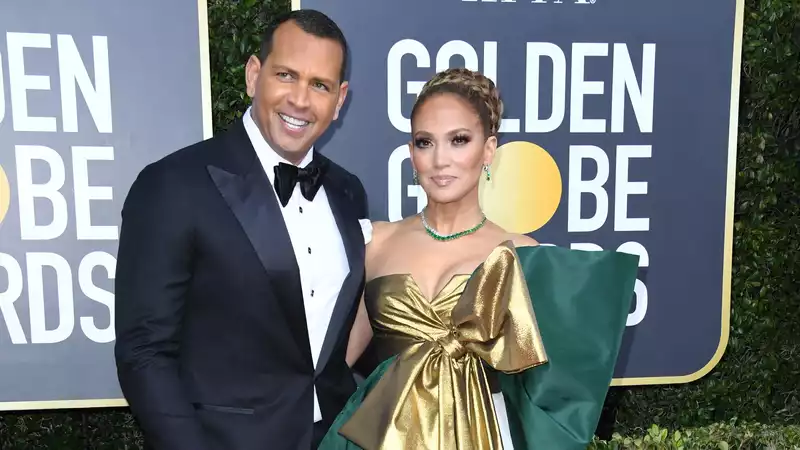 Alex Rodriguez Gives Emotional Tribute to Jennifer Lopez After Losing at Golden Globes