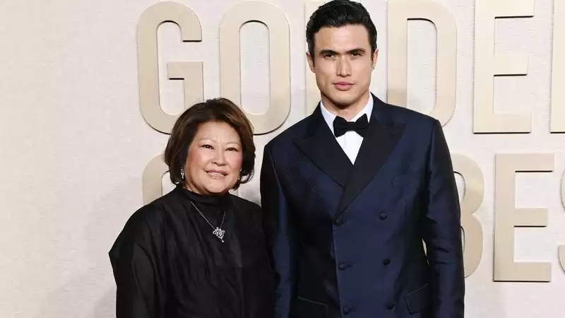 Charles Melton Invites Mother Soo Kyung as Dating Partner to Golden Globe Awards