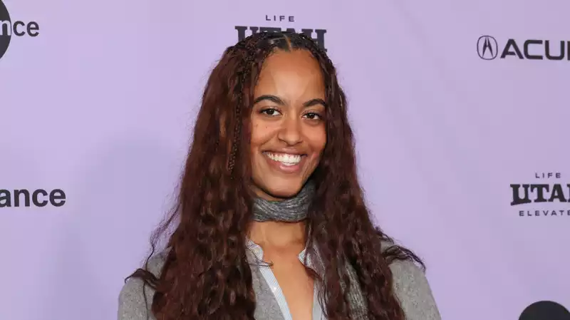 Malia Obama walks the Sundance red carpet for her directorial debut.