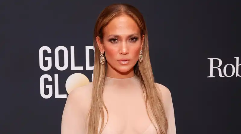 Jennifer Lopez Says Playing a Mother in a “Dysfunctional and Unhealthy” Relationship Was “Very Cathartic”